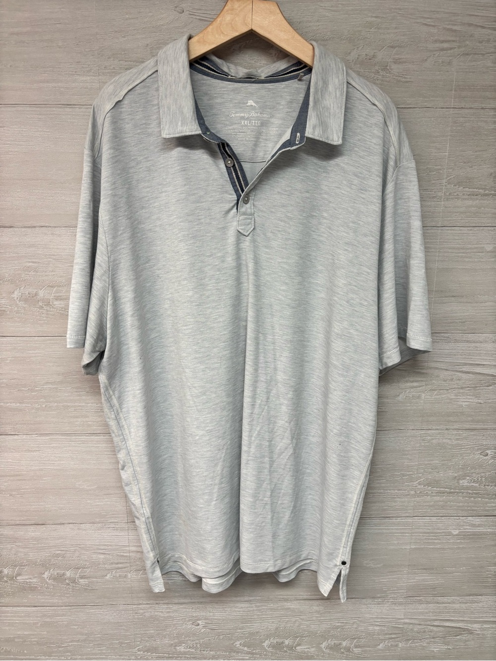 * | Tommy Bahama | polo. Size XXL.